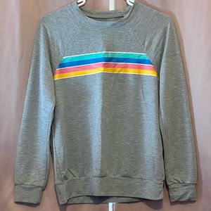 Grey sweatshirt with rainbow 🌈